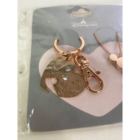 Disneyland Hong Kong Mickey Minnie Mouse Heart and Key Keychain Rose Gold NEW - Picture 2 of 6